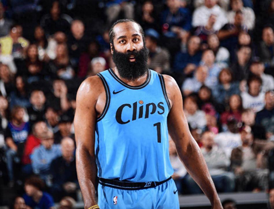 九游游戏中心大全-哈登官方宣布刷新纪录新规，皇家马德里引发争议！全场沸腾不已-九游游戏中心大全